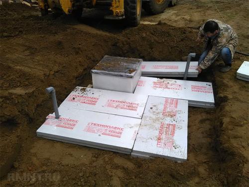 ПЛАСТИКОВЫЙ погреб ЧЕРЕЗ год. Плюсы и минусы изделия, заявленные производителем 16