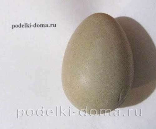 Поделки к Пасхе из яичных лотков. Подставки для яиц на Пасху из картонных лотков 33