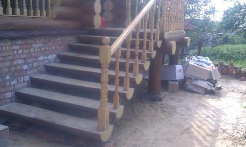 Как сделать деревянное крыльцо устойчивым. Пошаговая инструкция строительства рубленого крыльца из бревен