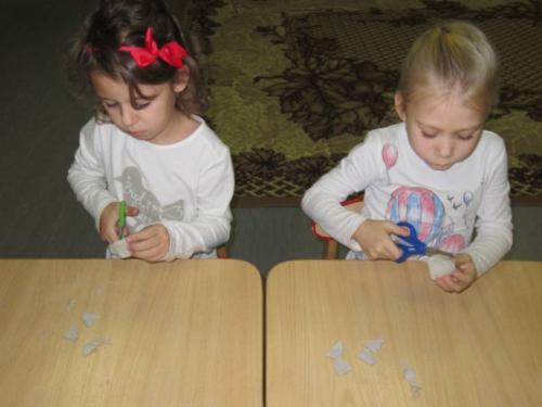 Как можно использовать коробки из-под яиц для обучения детей. Поделки из яичных лотков и упаковки для яиц