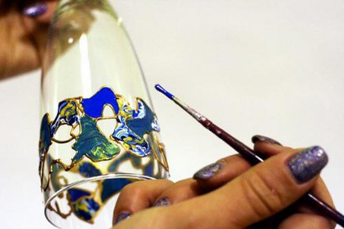 Как сохранить акриловые краски на керамике после рисования. Особенности красок