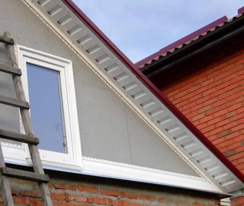 Чем отделать фронтон частного дома. Фронтон своими руками — пошаговые инструкции по изготовлению и отделке фронтона для крыши частного дома + фото