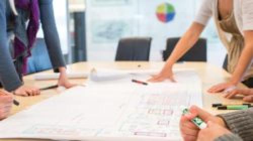 Какие инструменты и материалы необходимы для строительства гаража из профнастила. Этапы строительства гаража