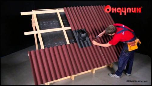 Проход дымохода через шиферную крышу. Крыши из ондулина, особенности вывода