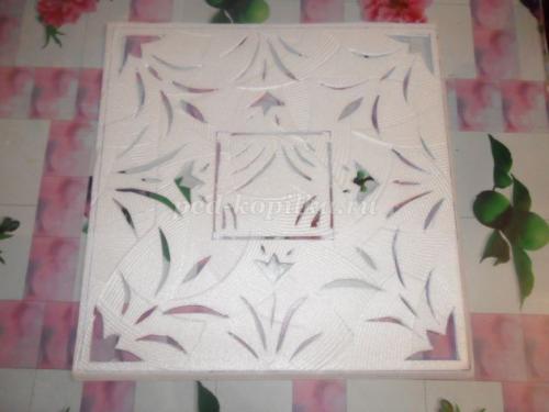 Новогодний домик из пенопласта: легко и быстро своими руками 19 Новогодний домик из пенопласта: легко и быстро своими руками 19