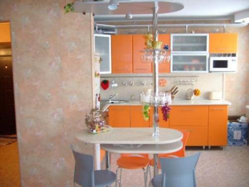 Складная барная стойка в маленькой кухне. Барная стойка трансформер для кухни – разновидности моделей