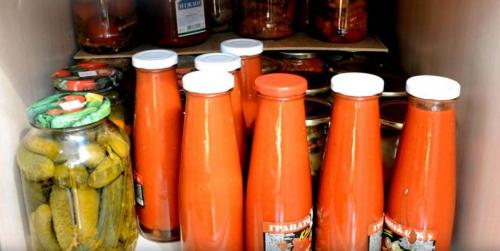 Как правильно хранить заготовки на зиму. Держать не больше года: как правильно хранить консервацию в квартире 05 Как правильно хранить заготовки на зиму. Держать не больше года: как правильно хранить консервацию в квартире 05