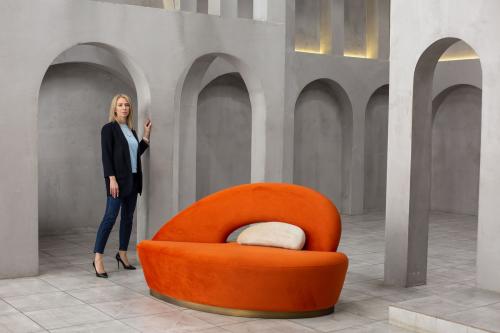 Какие дисциплины преподаются в школе дизайна Анны муравиной A.MUR Design. Молодые предметные дизайнеры приняли участие в тематической «Фабрике звёзд»