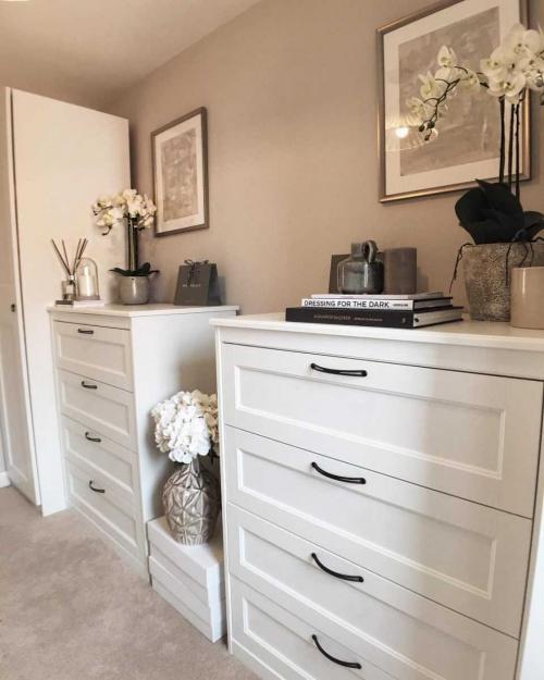 Дизайнерские комоды. Комоды в спальню — фото примеры дизайна лучших моделей и советы по размещению в спальной комнате