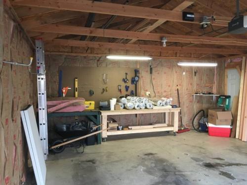 Какую крышу лучше сделать на гараж. Крыша гаража: основные типы крыш для гаража, подбор материалов и идеи дизайна (110 фото)