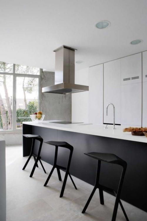 Необычные стулья в интерьере. Стулья в интерьере: 105 фото лучших вариантов дизайна и обзор современных новинок для интерьера