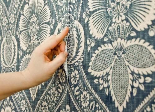 Что влияет на длину рулона обоев шириной 1 метр. Сколько метров в одном рулоне обоев