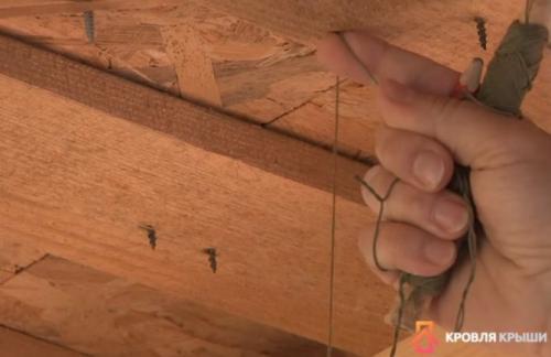 Примыкание круглой трубы к кровле. Примыкание круглого дымохода к готовой кровле