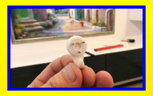 Как красиво развесить картины на стене. Основа вашей композиции. 08