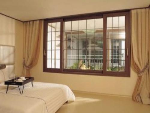 На какой высоте окна от пола устанавливать. Стандартная высота подоконника от пола 01