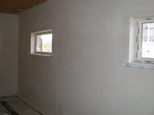 Нужно ли шпаклевать стены после гипсовой штукатурки. Когда после штукатурки можно шпаклевать стены. Общие вопросы