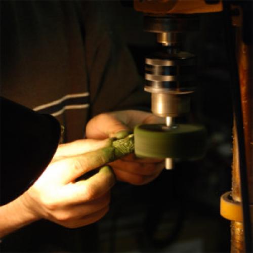 Паста для полировки оргстекла. Паста ГОИ для полировки оргстекла