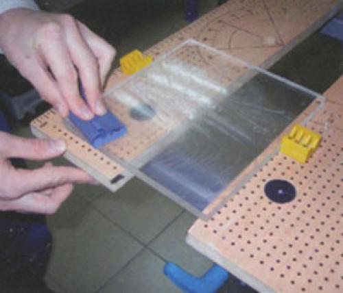 Полировка оргстекла дихлорэтаном. Оргстекло, как отполировать от царапин?