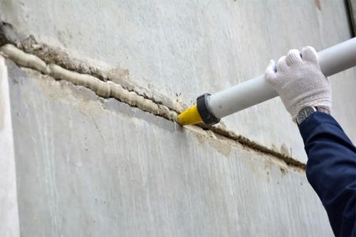 Можно ли использовать пену для ванн для очистки одежды