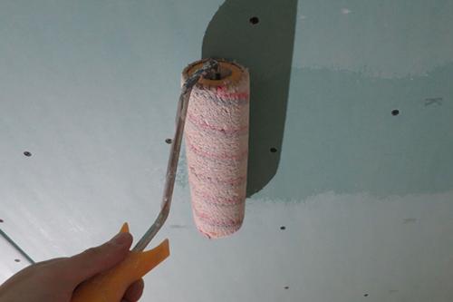 Сколько сохнет шпаклевка перед грунтовкой. Время высыхания грунтовки — сколько часов нужно