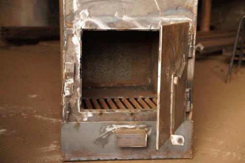 Как выбрать подходящий дизайн металлической печи для бани. Печь для бани из металла: ТОП-136 фото-примеров банных печей с чертежами и популярными размерами железных конструкций