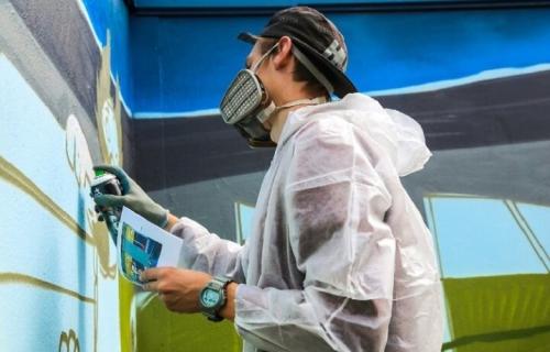 Акриловые краски для росписи стен. Нанесение рисунка 01