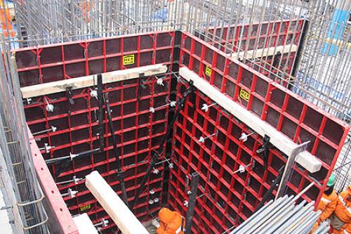 Умный способ сделать опалубку в приямке 01 Умный способ сделать опалубку в приямке 01