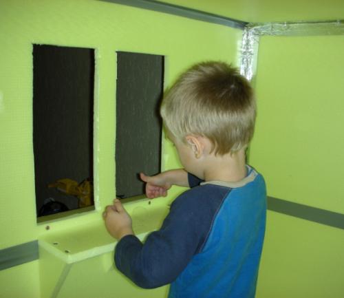 Домик из пенопласта для детей. Наш самодельный детский домик из пенопласта