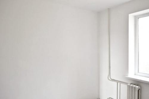 Можно ли шпаклевать не высохшую штукатурку. Чем грозит отделка стен с непросохшей штукатуркой