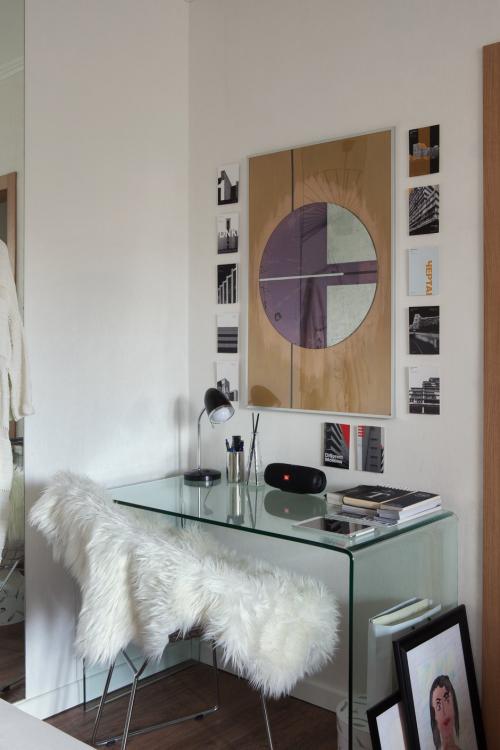 П44 однокомнатная. Типовая однушка в доме серии П-44 с отсылкой к Франции и стритфуду Много классных деталей и идей в одном интерьере