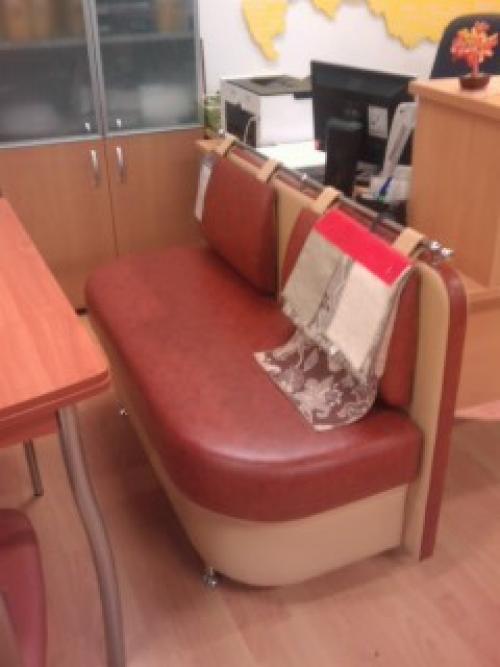 Кухня п-44 однушка. Кухня с коробом, дом П44. Как все расположить?