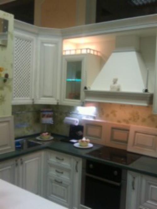 Кухня п-44 однушка. Кухня с коробом, дом П44. Как все расположить?