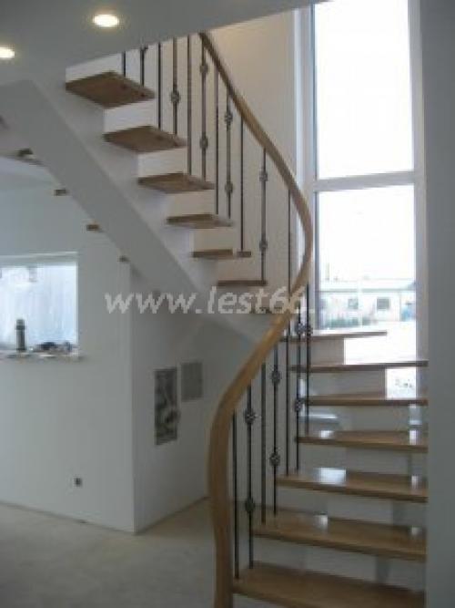 Винтовая лестница из металла на центральном столбе. Все онлайн-курсы в одном месте - Teach&Study! 16