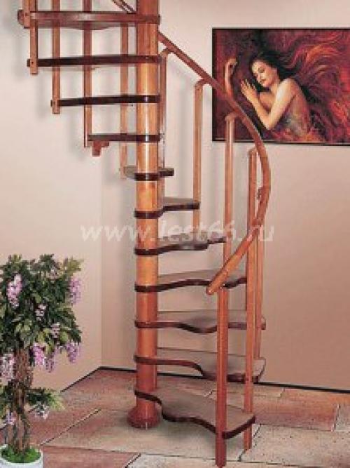 Винтовая лестница из металла на центральном столбе. Все онлайн-курсы в одном месте - Teach&Study! 15