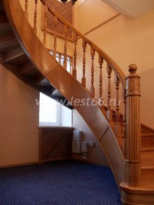 Винтовая лестница из металла на центральном столбе. Все онлайн-курсы в одном месте - Teach&Study! 14