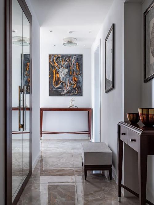 Как красиво оформить гостиную картинами: 5 простых правил 02 Как красиво оформить гостиную картинами: 5 простых правил 02