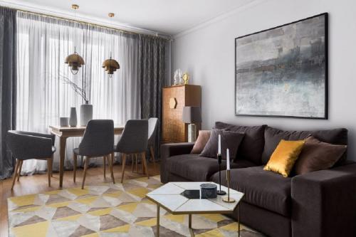 Как красиво оформить гостиную картинами: 5 простых правил 05 Как красиво оформить гостиную картинами: 5 простых правил 05