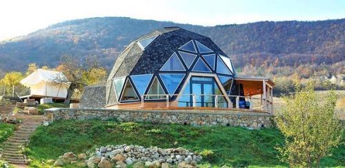 Купольный дом из пенопласта своими руками. Дальнейшие особенности купольных домов