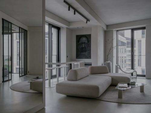 Виды картин в интерьере: как выбрать подходящее искусство для вашего дома 21