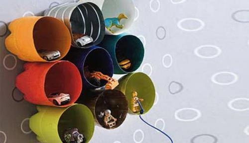 Столик из пластиковых бутылок своими руками. Видеоматериал 36