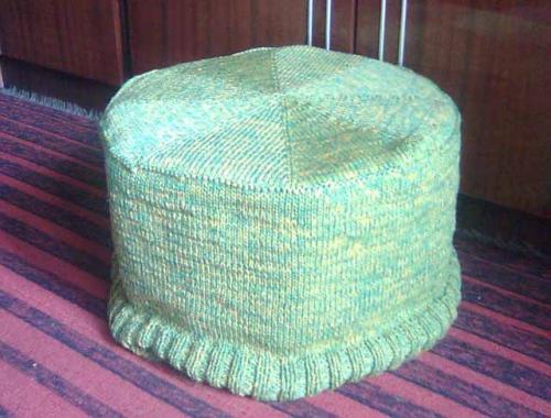 Как сделать пуфик из пластиковых бутылок своими руками: пошагово