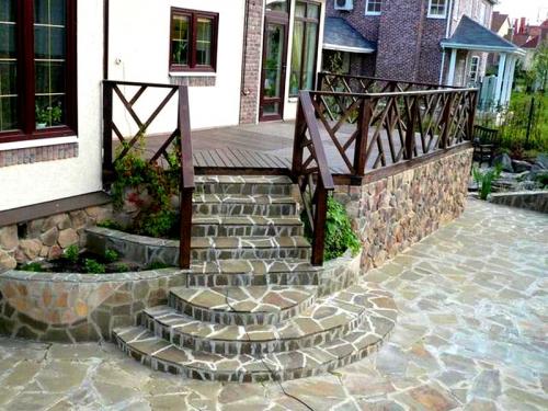 Проекты крыльца загородного дома. От царевича до портного: крыльцо для частного дома (фото, фен-шуй советы и секреты строителей)