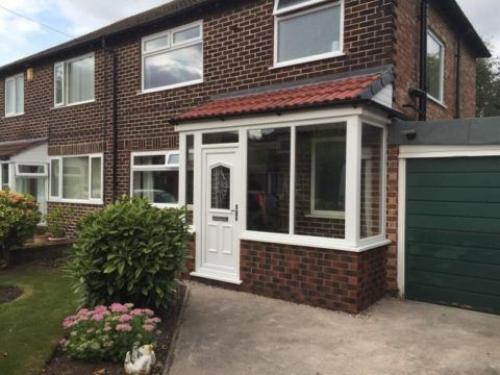 Закрытое крыльцо к дому. Варианты закрытых крылец