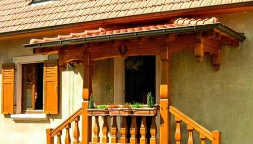 Крыльцо с козырьком в частном доме. Нормативные требования 09 Крыльцо с козырьком в частном доме. Нормативные требования 09