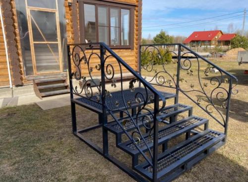 Крыльцо к дому своими руками. Особенности и строительные нормы 03 Крыльцо к дому своими руками. Особенности и строительные нормы 03