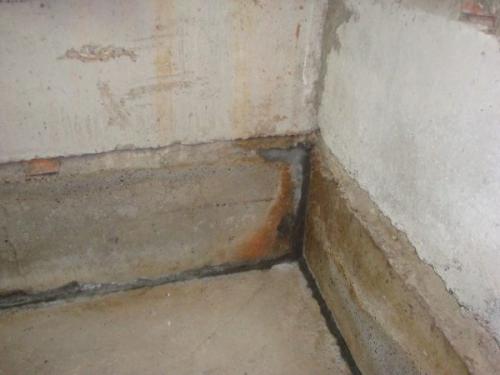 Негашеная известь в погребе. Как проводится обработка известью сырых погребов?