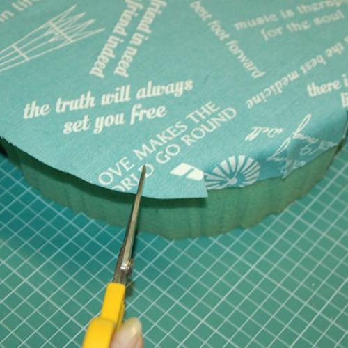 Пуфик своими руками из ведра. Табурет-пуф из ведра от краски своими руками