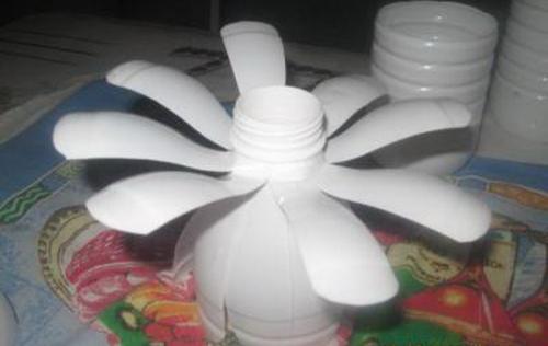 Животные из пластиковых бутылок с инструкцией. Поделки из пластиковых бутылок своими руками для детского сада: мастер-классы + 120 ФОТО