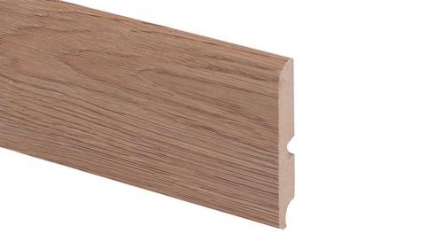 Какие виды плинтусов лучше всего сочетаются с ламинатом. Какие плинтуса сочетаются с ламинатом