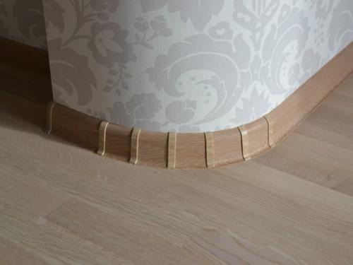 Как выбрать плинтус для ламината: советы профессионалов 10